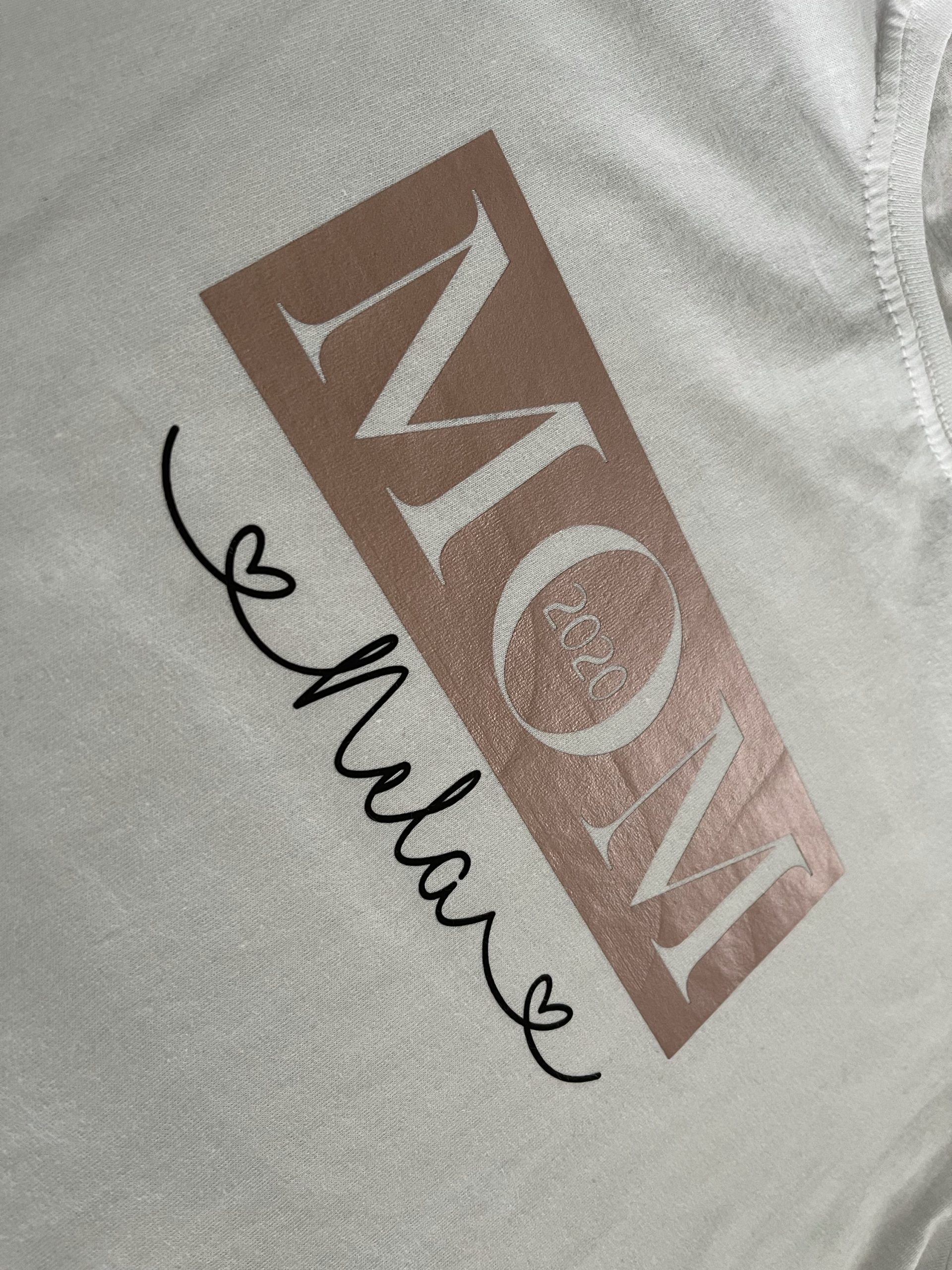 Individuelles Mom- T-shirt *personalisiertes Shirt für Mama zB zum Muttertag – Bild 2