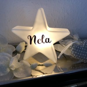 Leuchtstern mit Namen * LED Stern * personalisiertes Geschenk zur Geburt, Weihnachten oder Taufe / Nachtlicht
